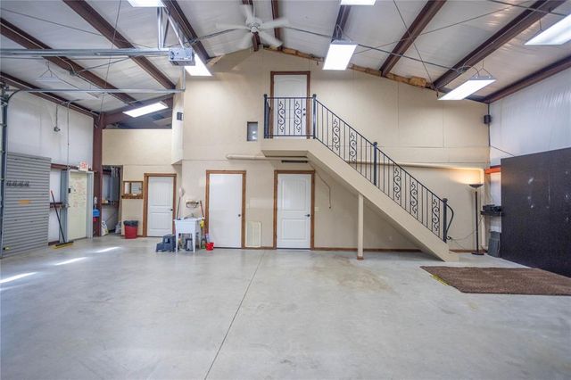 1601 Corbin Lane, Weatherford, OK 73096