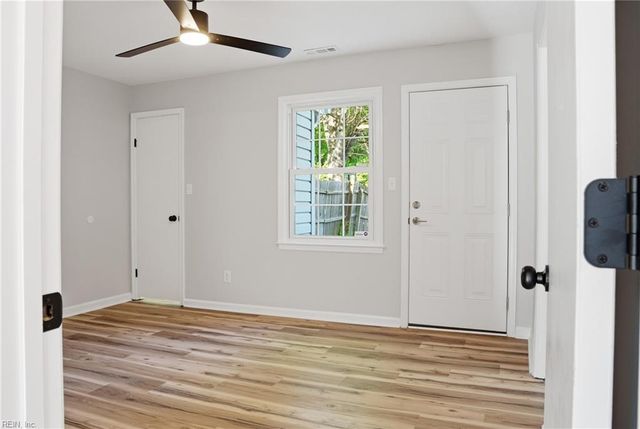 3234 Creekside DR, Virginia Beach, VA 23453