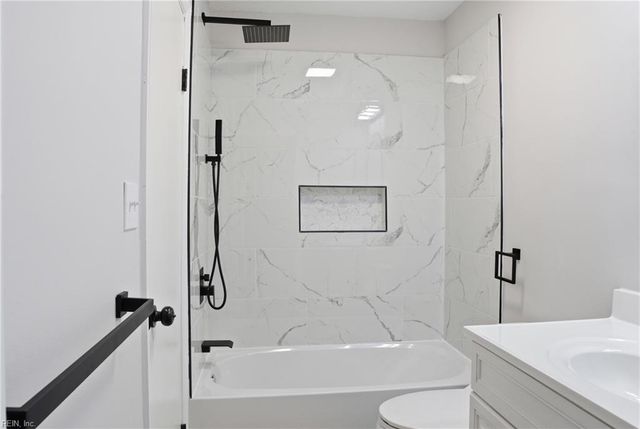 3234 Creekside DR, Virginia Beach, VA 23453