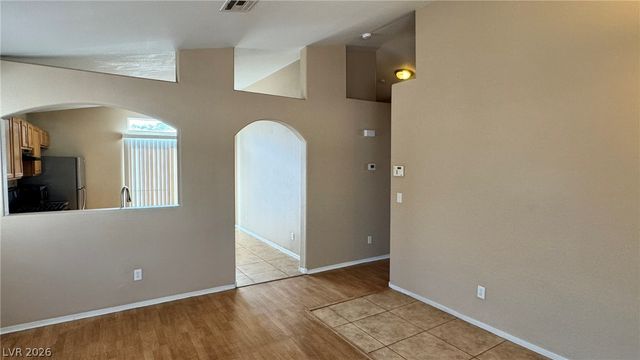 3838 Sorrowing Sparrow Court, North Las Vegas, NV 89032