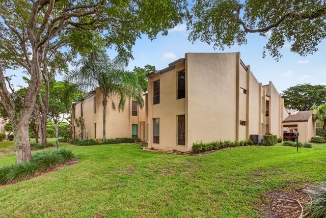 6421 PUMPKIN SEED Circle 217, Boca Raton, FL 33433