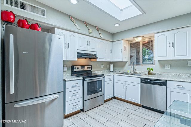 6921 E Golf Links Road, Tucson, AZ 85730