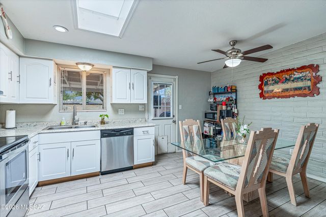 6921 E Golf Links Road, Tucson, AZ 85730