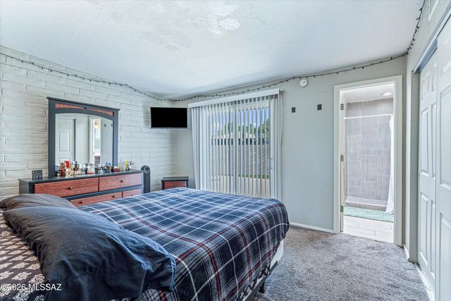 6921 E Golf Links Road, Tucson, AZ 85730