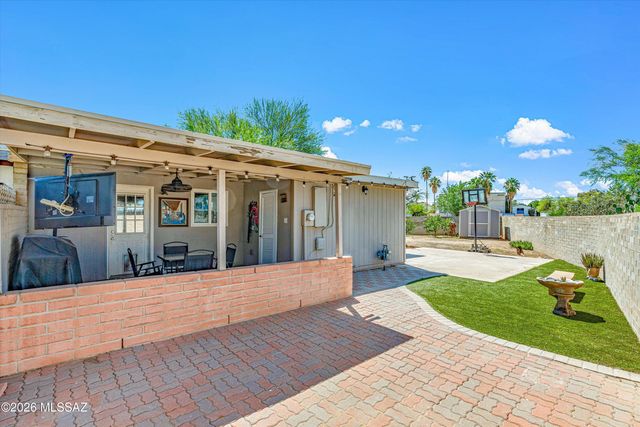6921 E Golf Links Road, Tucson, AZ 85730
