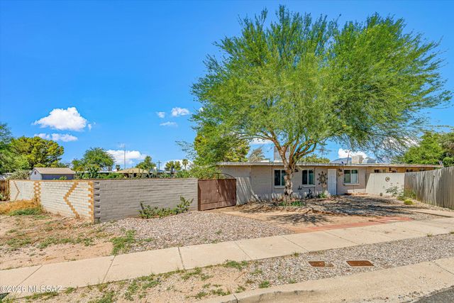 6921 E Golf Links Road, Tucson, AZ 85730