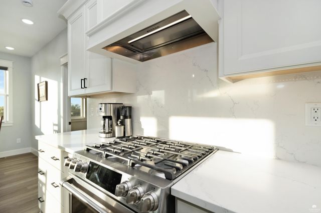 14326 Prairie Trail, Wamego, KS 66547