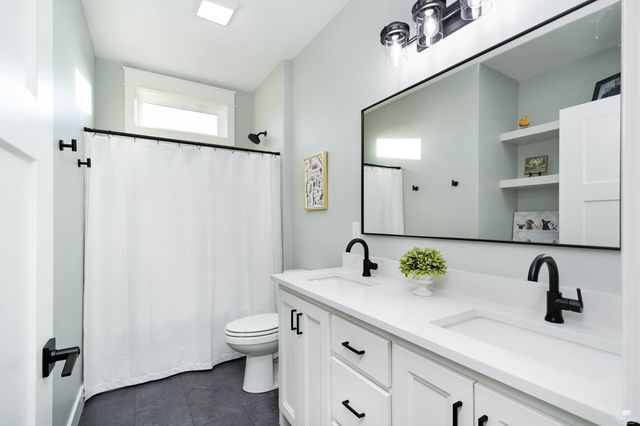 14326 Prairie Trail, Wamego, KS 66547