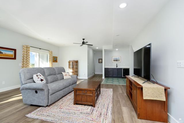 14326 Prairie Trail, Wamego, KS 66547