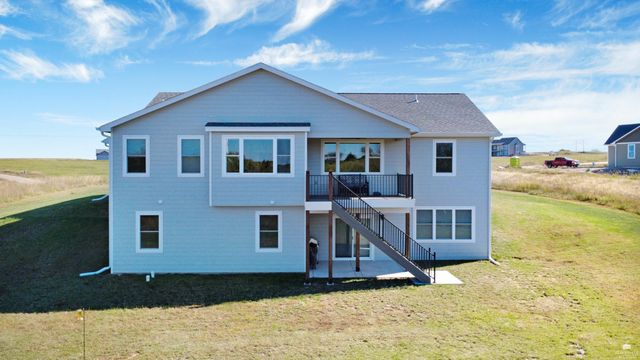14326 Prairie Trail, Wamego, KS 66547