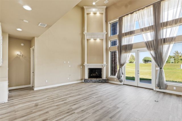 198 N Beach Drive, Bossier City, LA 71111