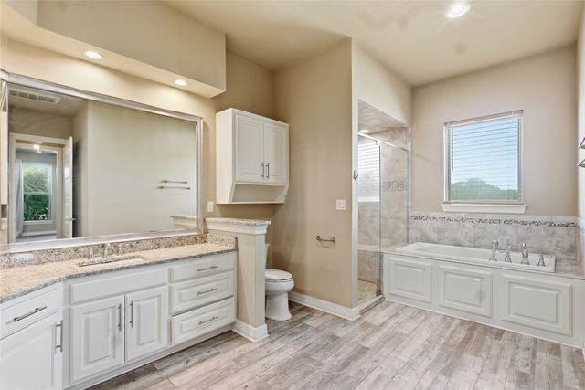 198 N Beach Drive, Bossier City, LA 71111