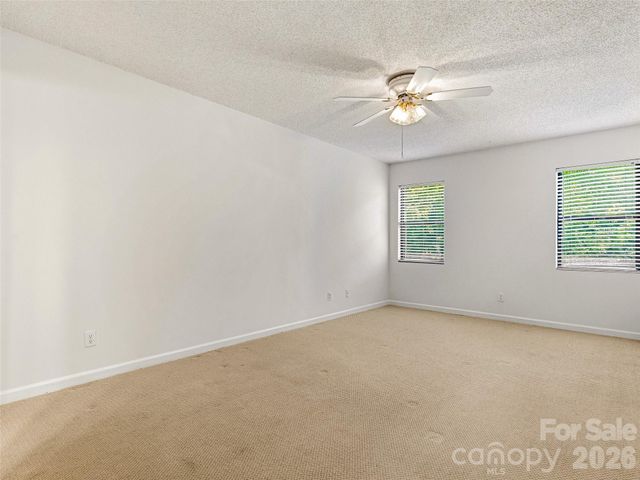 106 Abbey Circle, Asheville, NC 28805