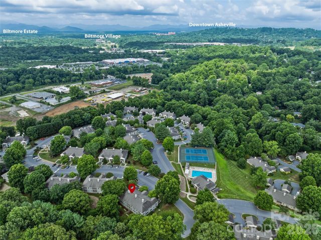 106 Abbey Circle, Asheville, NC 28805