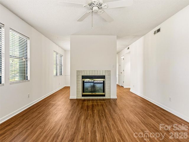 106 Abbey Circle, Asheville, NC 28805