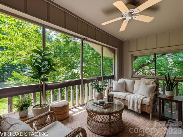 106 Abbey Circle, Asheville, NC 28805