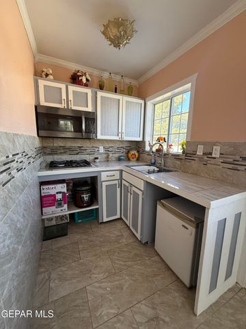 7413 LENOX Court, El Paso, TX 79912