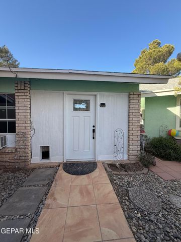 7413 LENOX Court, El Paso, TX 79912