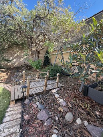 7413 LENOX Court, El Paso, TX 79912