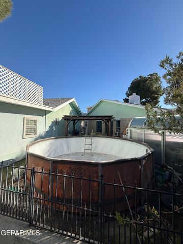 7413 LENOX Court, El Paso, TX 79912