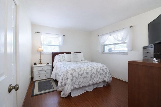 4581 21ST AVENUE N, St Petersburg, FL 33713