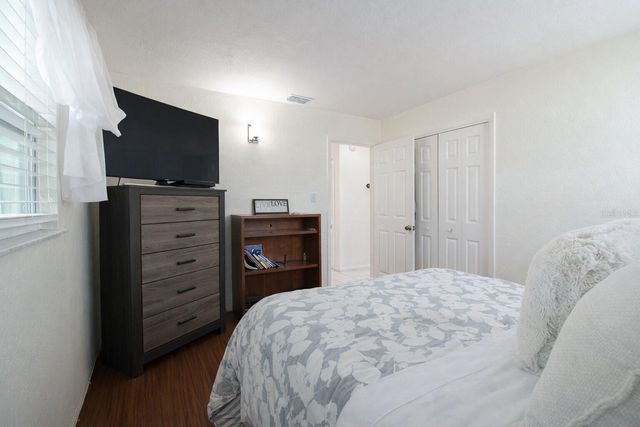 4581 21ST AVENUE N, St Petersburg, FL 33713