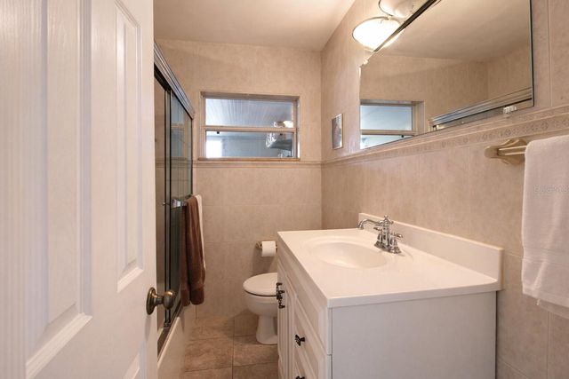 4581 21ST AVENUE N, St Petersburg, FL 33713