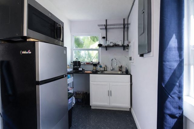 4581 21ST AVENUE N, St Petersburg, FL 33713