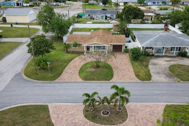 4581 21ST AVENUE N, St Petersburg, FL 33713