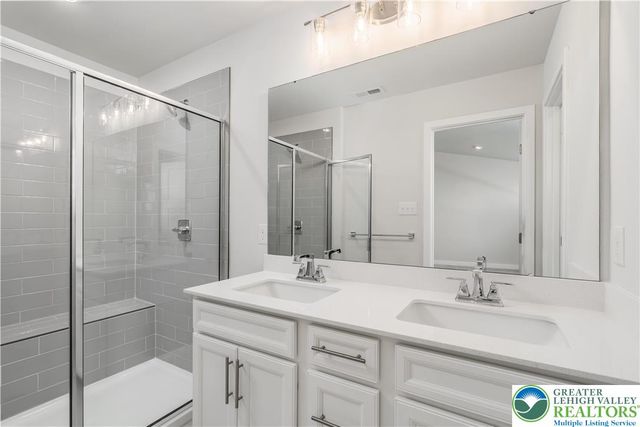 1022 Watson Court, Upper Macungie Twp, PA 18051