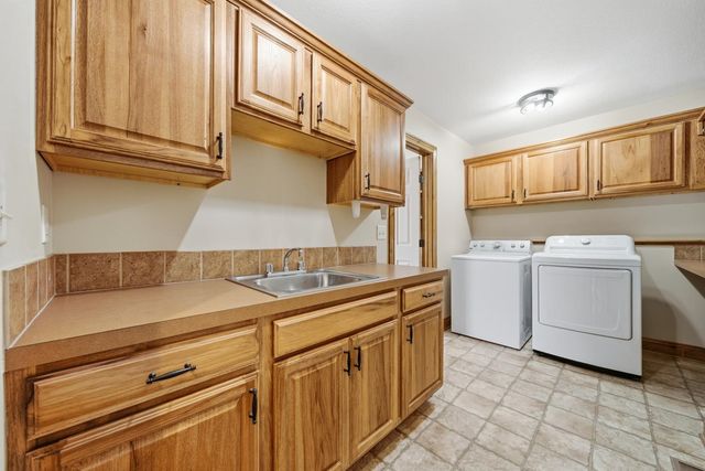 1210 E Rolling Hills Dr., Augusta, KS 67010