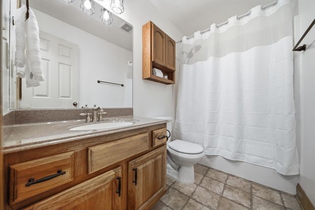 1210 E Rolling Hills Dr., Augusta, KS 67010