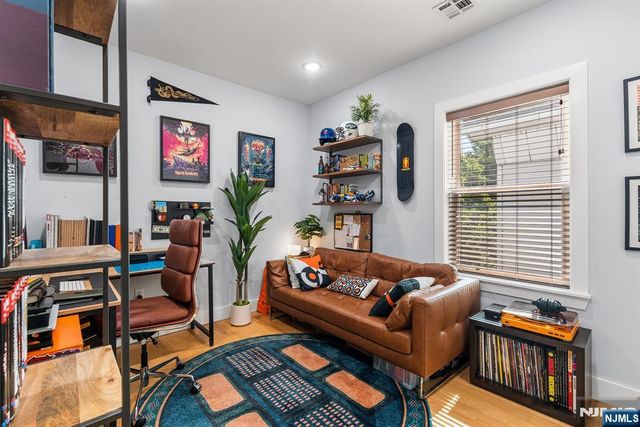 36 Lincoln Street 2, Jersey City, NJ 07307