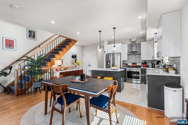 36 Lincoln Street 2, Jersey City, NJ 07307