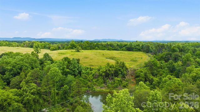 536 Pea Ridge Road, Mill Spring, NC 28756