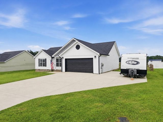 388 Pistole Rd, Sparta, TN 38583