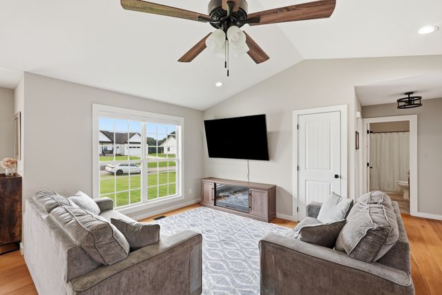388 Pistole Rd, Sparta, TN 38583