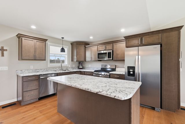 388 Pistole Rd, Sparta, TN 38583