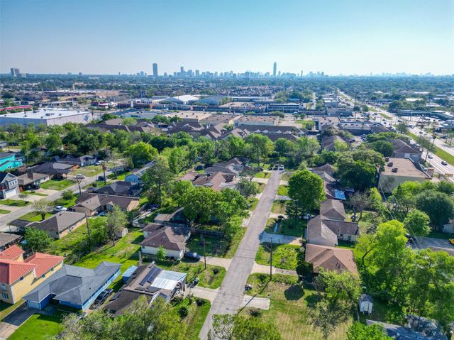 3222 Jarvis Street, Houston, TX 77063