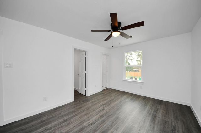 8213 Richland Drive A, Houston, TX 77028