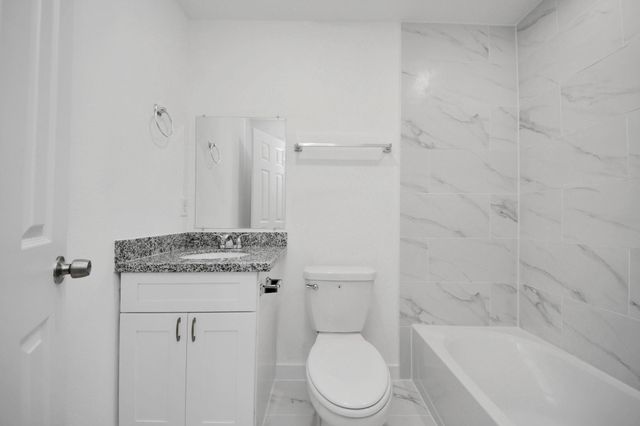 8213 Richland Drive A, Houston, TX 77028