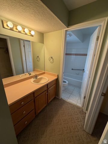 8713 S MOUNTAIN MEADOW DR, West Jordan, UT 84088