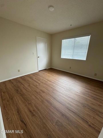 358 Mooncrest Court, Newbury Park, CA 91320