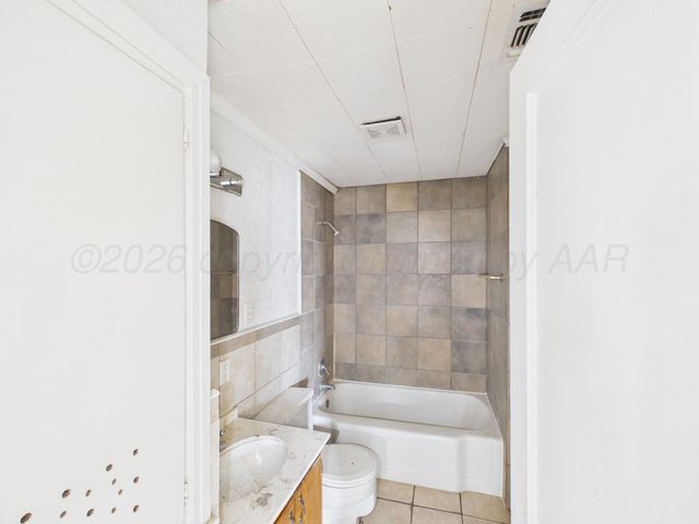 812 NE 2ND, Dumas, TX 79029