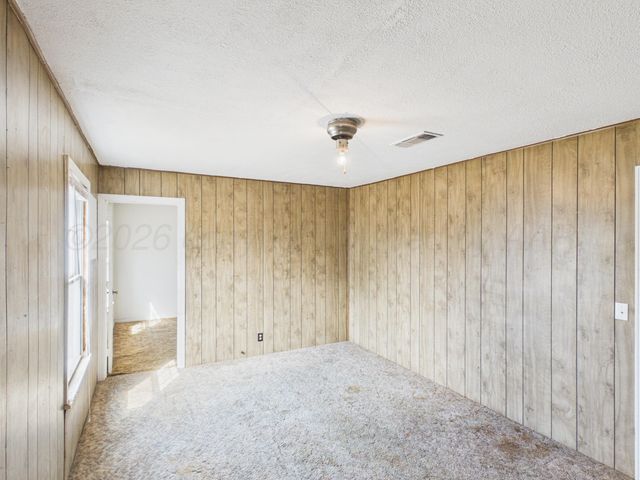 812 NE 2ND, Dumas, TX 79029