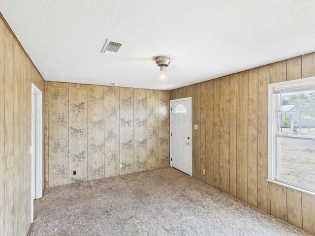 812 NE 2ND, Dumas, TX 79029