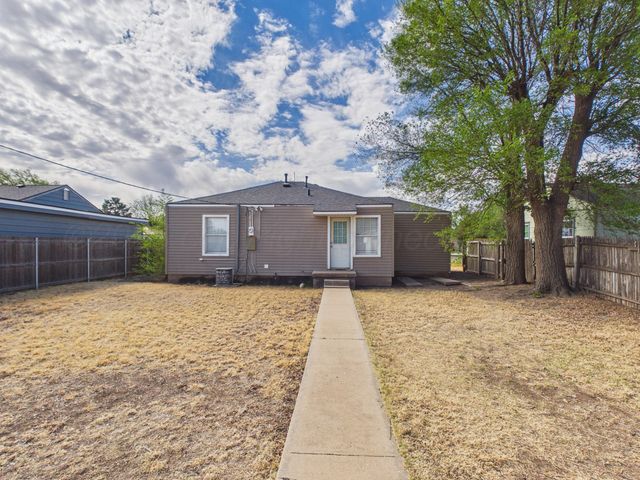 812 NE 2ND, Dumas, TX 79029