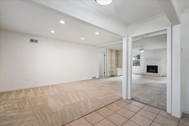 1656 E CHURCHILL DWNS, Germantown, TN 38138
