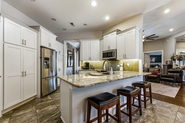 548 Oxbow Dr., Myrtle Beach, SC 29579