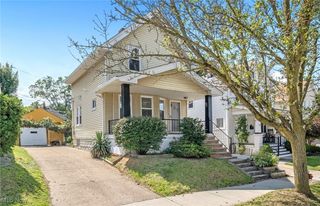 1422 Gridley Street, Lakewood, OH 44107